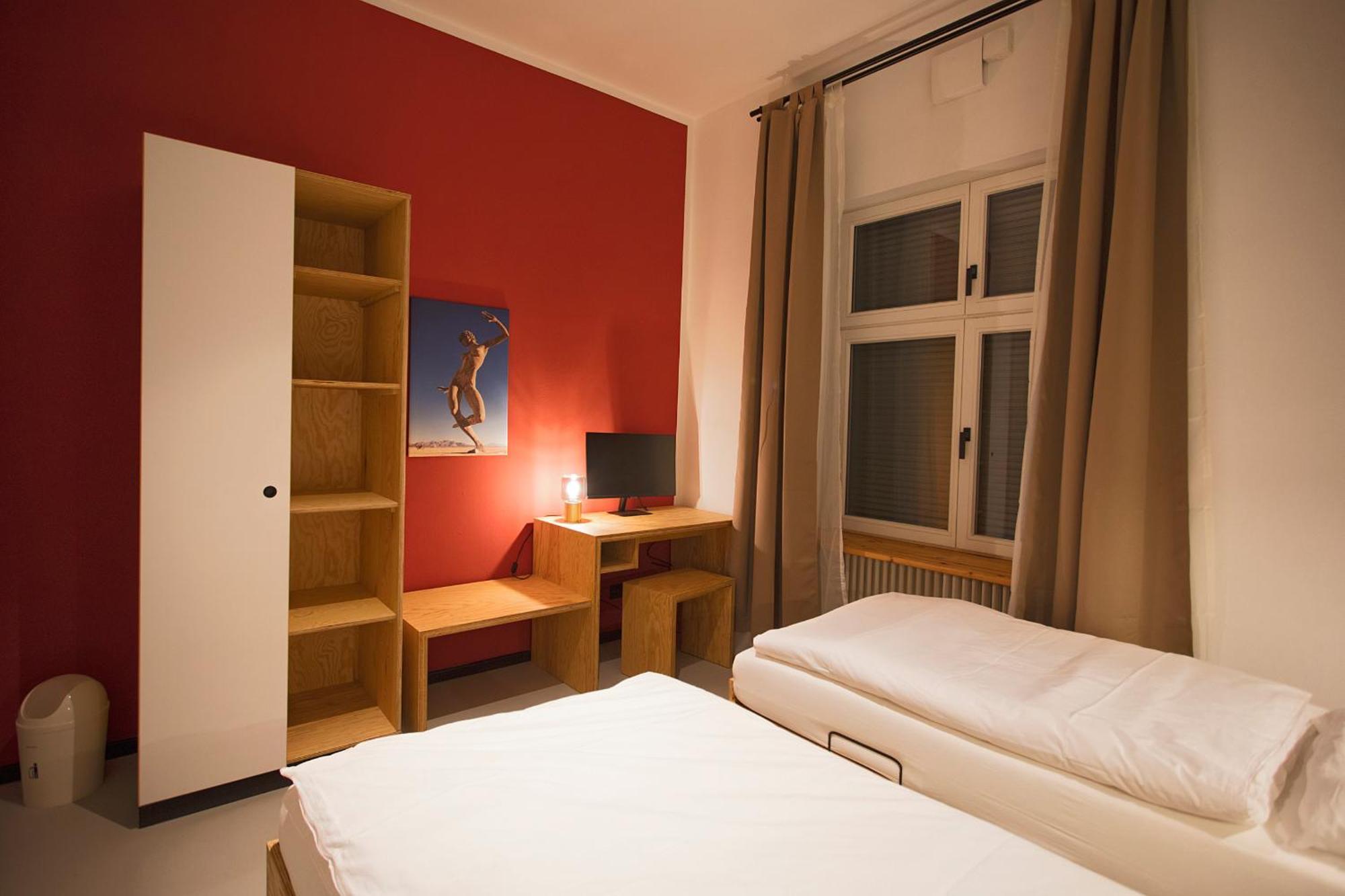 Schillinger-Berlin Am Tempelhofer Feld Aparthotel Стая снимка